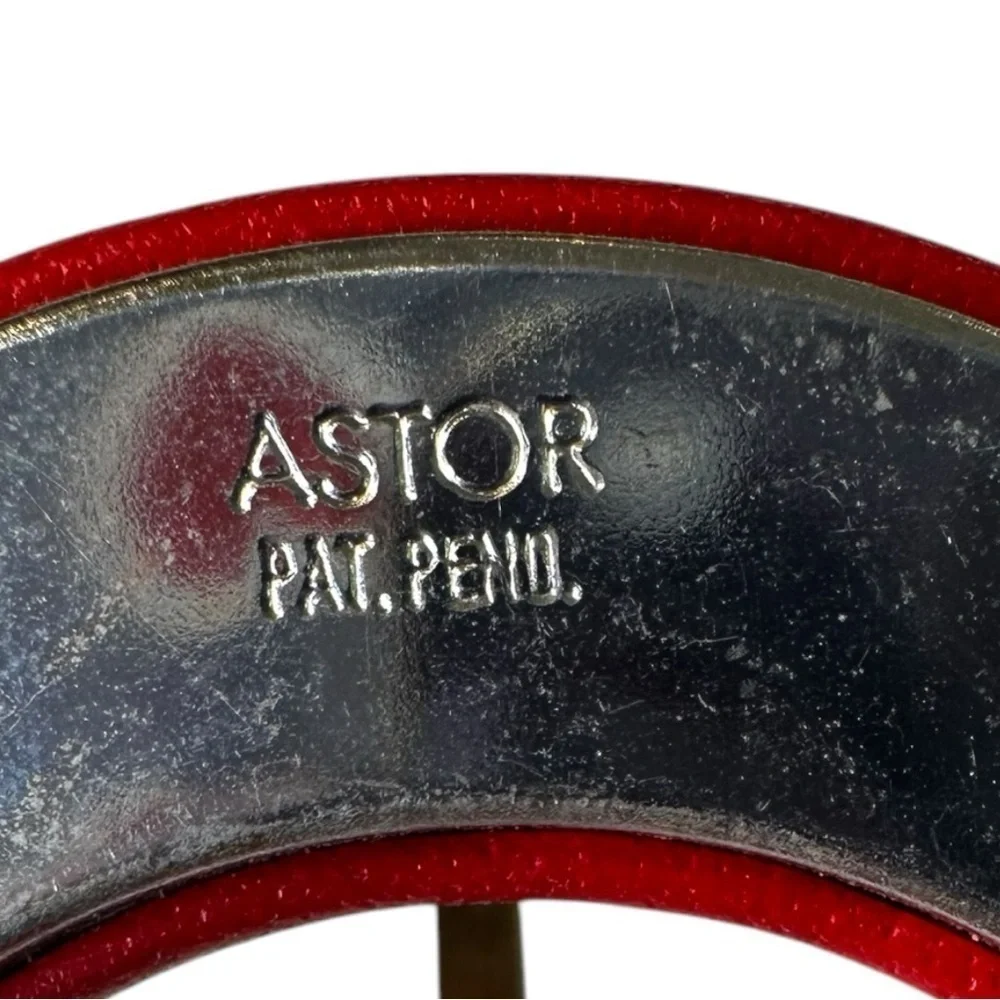 Sold - Picture 5 of 7